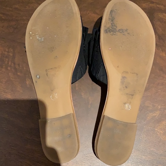 Black Ruffle Slides - Picture 5 of 6